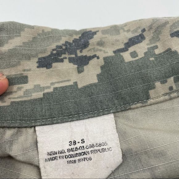 Green Camo Military (U.S. Air Force) Jacket. - Picture 3 of 6